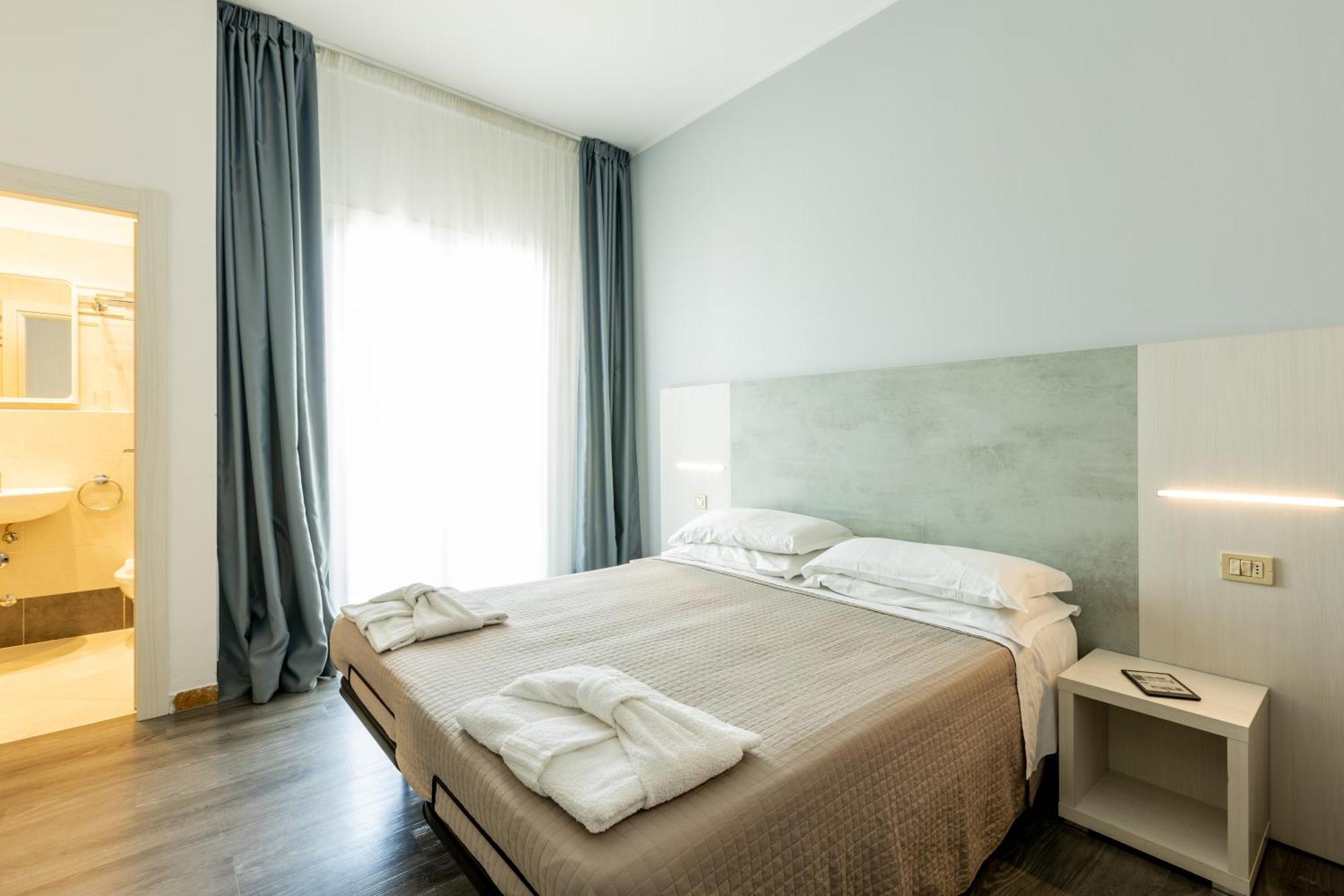 Hotel Kim Rimini Exterior photo