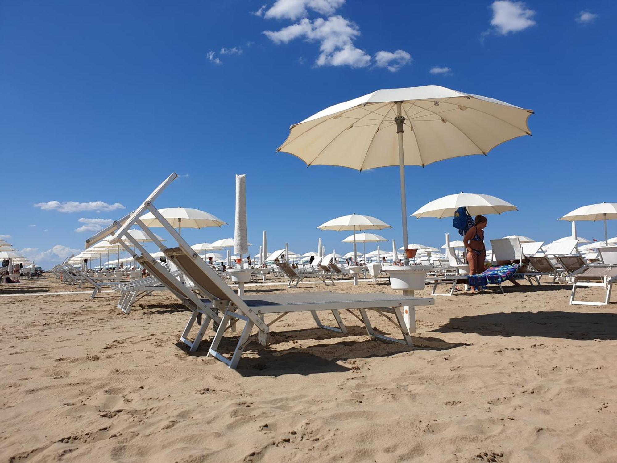 Hotel Kim Rimini Exterior photo