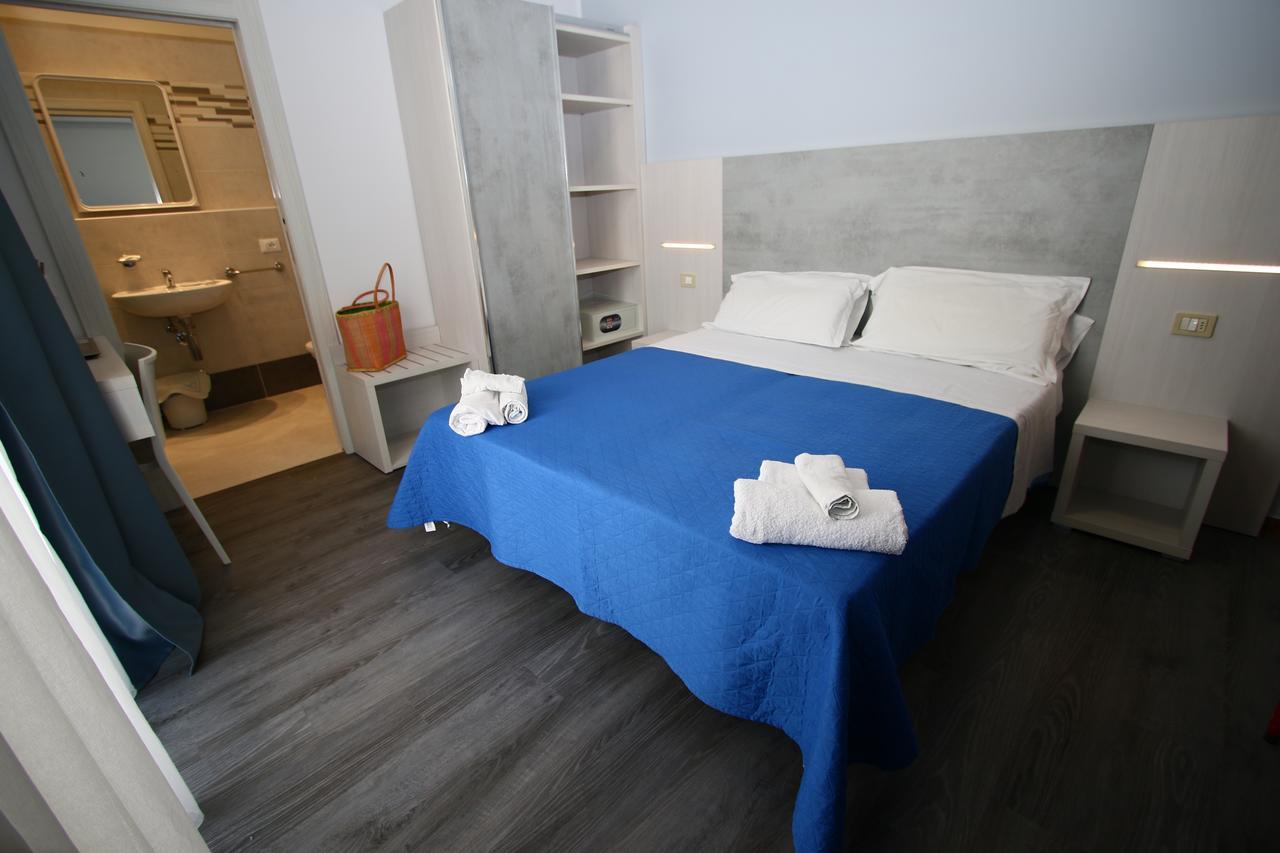 Hotel Kim Rimini Exterior photo